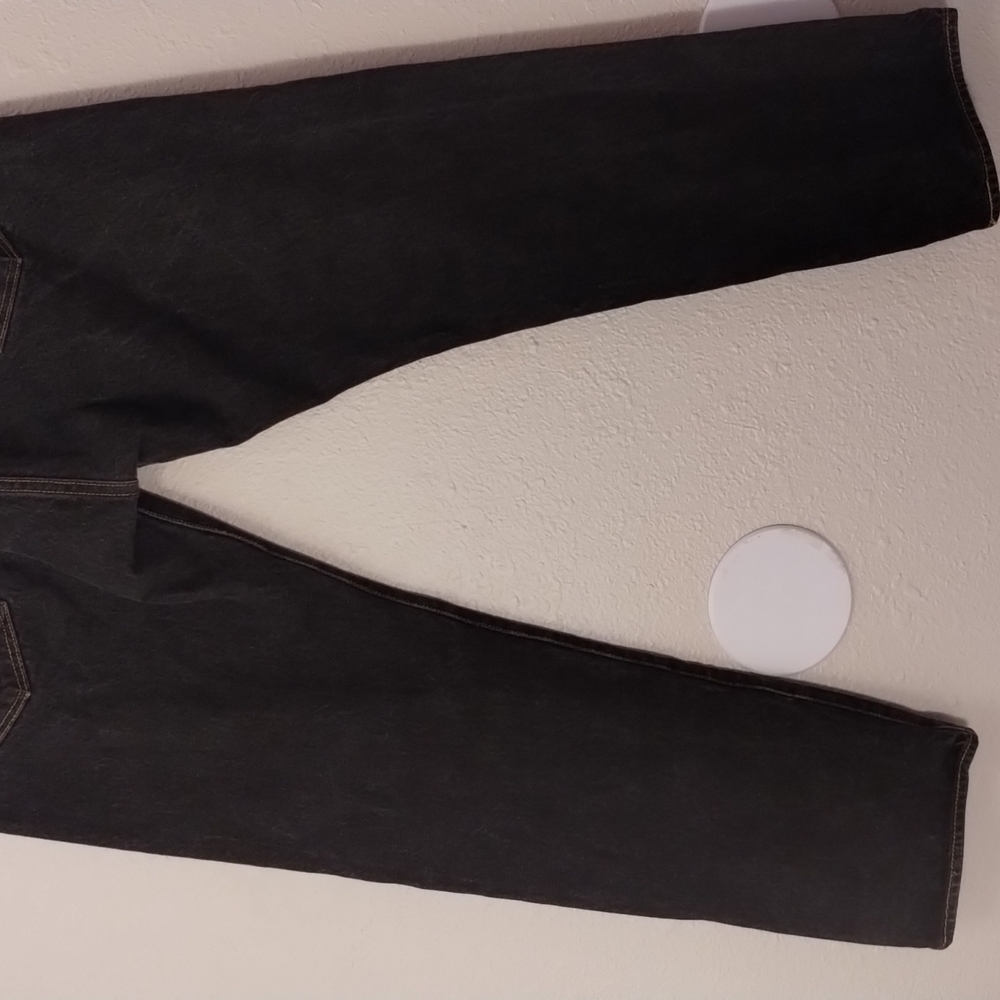 Levi's 501 Button Fly. In Excellent Condition. - Picture 5 of 7